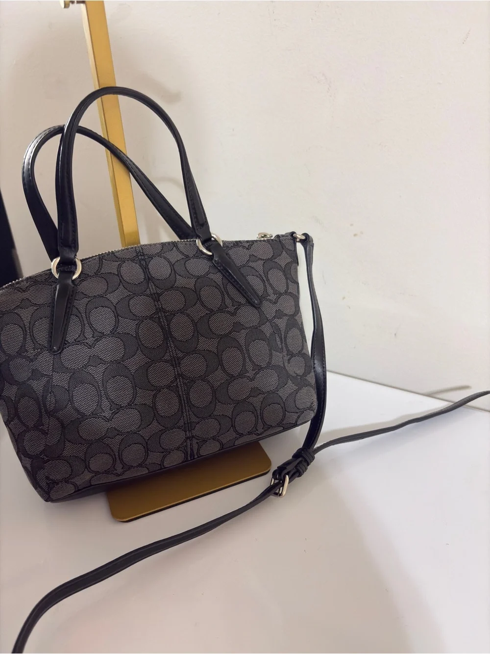 Coach Lesley Gray/Black Signature Satchel